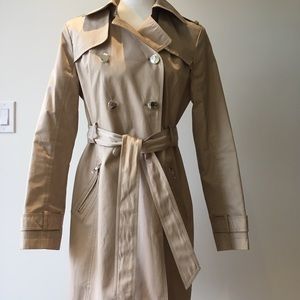 Guess classic camel trench coat